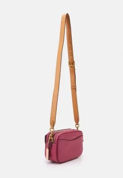 New ⭐ Coach WILLOW CAMERA ADJUSTABLE CROSSBODY - Across Body Bag - Rouge Multi ???? -Coach Shop 0ad7da8043984931882e6915534a24fc