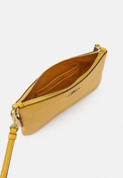 Hot Sale ???? Coach POLISHED SMALL WRISTLET - Clutch - Buttercup ???? 7 Hot Sale ???? Coach POLISHED SMALL WRISTLET - Clutch - Buttercup ???? -Coach Shop 16a61759e2e74a3ea98c6c810bbbf771