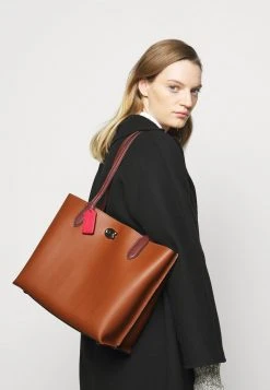 Best reviews of ???? Coach SIGNATURE INTERIOR WILLOW - ???? Handbag - Saddle ????