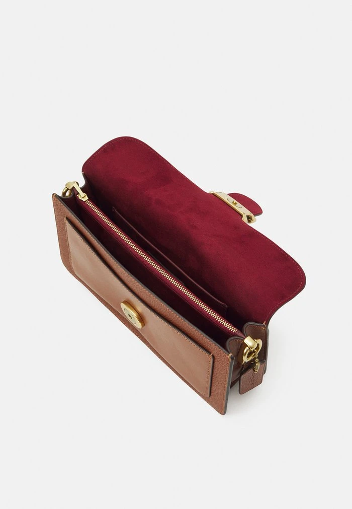 Outlet ???? Coach POLISHED TABBY SHOULDER BAG - ???? Handbag - Saddle ???? 3 Outlet ???? Coach POLISHED TABBY SHOULDER BAG - ???? Handbag - Saddle ???? - Image 3