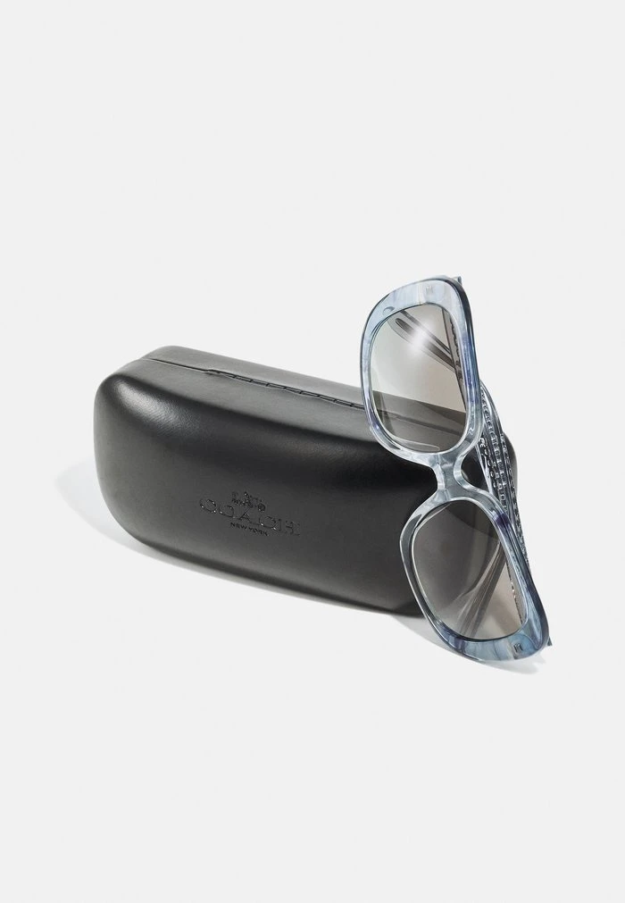 New ???? Coach ???? Sunglasses - Blue Gradient ???? 4 New ???? Coach ???? Sunglasses - Blue Gradient ???? - Image 4