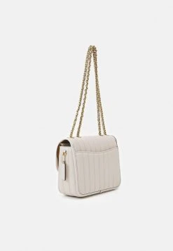 Brand new ✔️ Coach QUILTED MADISON SHOULDER BAG - Across Body Bag - Chalk ???? 9 Brand new ✔️ Coach QUILTED MADISON SHOULDER BAG - Across Body Bag - Chalk ???? -Coach Shop 4d0ac2a72f2d4a6eb636baea0ba9b305