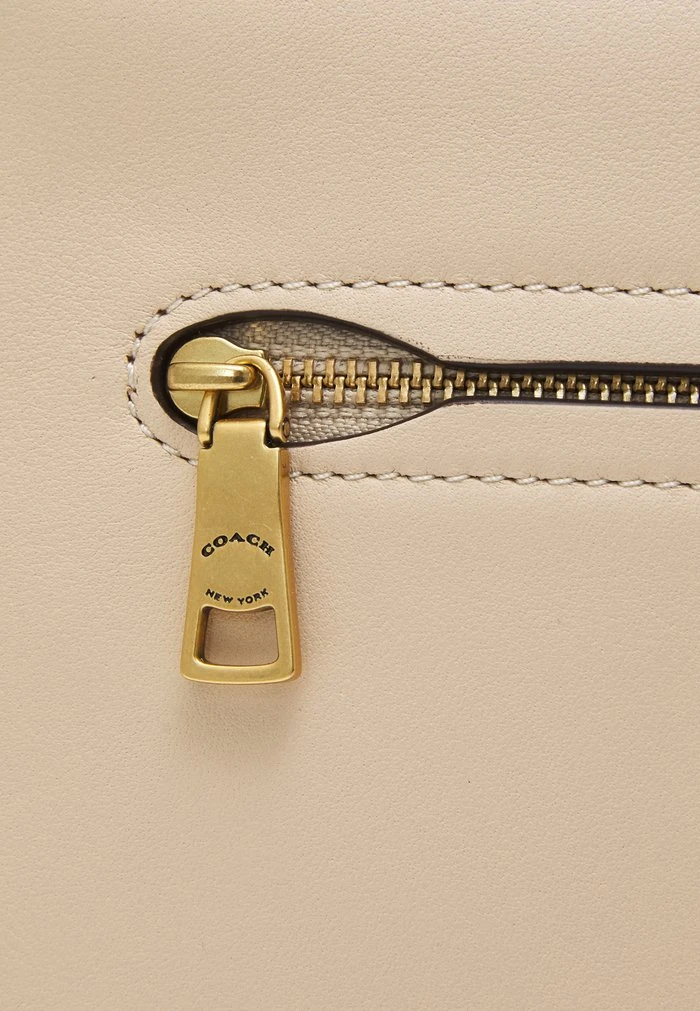 Best deal ???? Coach SOFT TABBY SHOULDER BAG - ???? Handbag - Ivory ???? 7 Best deal ???? Coach SOFT TABBY SHOULDER BAG - ???? Handbag - Ivory ???? - Image 7