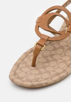 Cheap ???? Coach JERI - T-bar ???? Sandals - Light Saddle/stone ???? 13 Cheap ???? Coach JERI - T-bar ???? Sandals - Light Saddle/stone ???? -Coach Shop 551f223bf3014f669872b440eeadaca8