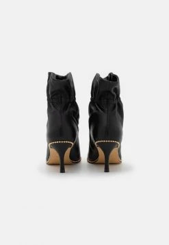 Cheap ✔️ Coach WYNIE BOOTIE - Classic Ankle ???? Boots - Black ???? 10 Cheap ✔️ Coach WYNIE BOOTIE - Classic Ankle ???? Boots - Black ???? -Coach Shop 55b19a35ef0a42ad955c42643b0af3ec