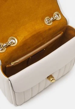 Brand new ✔️ Coach QUILTED MADISON SHOULDER BAG - Across Body Bag - Chalk ???? 10 Brand new ✔️ Coach QUILTED MADISON SHOULDER BAG - Across Body Bag - Chalk ???? -Coach Shop 5864f00aa57a4734b1f28579b54ccea3