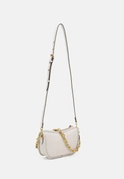 Best reviews of ???? Coach ORIGINALS GLOVETANNED SWINGER WITH CHAIN - ???? Handbag - Chalk ???? 5 Best reviews of ???? Coach ORIGINALS GLOVETANNED SWINGER WITH CHAIN - ???? Handbag - Chalk ???? -Coach Shop 6ad9783481ea464aac497518fd26ba75