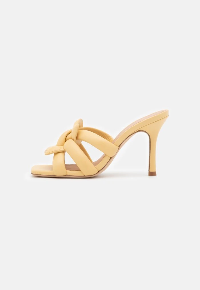 Discount ???? Coach KELLIE - Heeled Mules - Vanilla ???? 2 Discount ???? Coach KELLIE - Heeled Mules - Vanilla ???? - Image 2