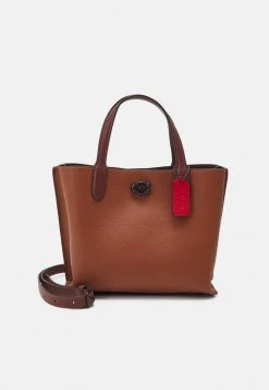 Coach Shop 18 Deals ???? Coach SIGNATURE INTERIOR WILLOW - Tote Bag - Saddle ????