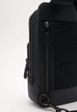 Best Pirce ???? Coach SIGNATURE GOTHAM PACK UNISEX - Across Body Bag - Charcoal/black ???? 8 Best Pirce ???? Coach SIGNATURE GOTHAM PACK UNISEX - Across Body Bag - Charcoal/black ???? -Coach Shop 7f4771518a094be3a285df3cd8834a19