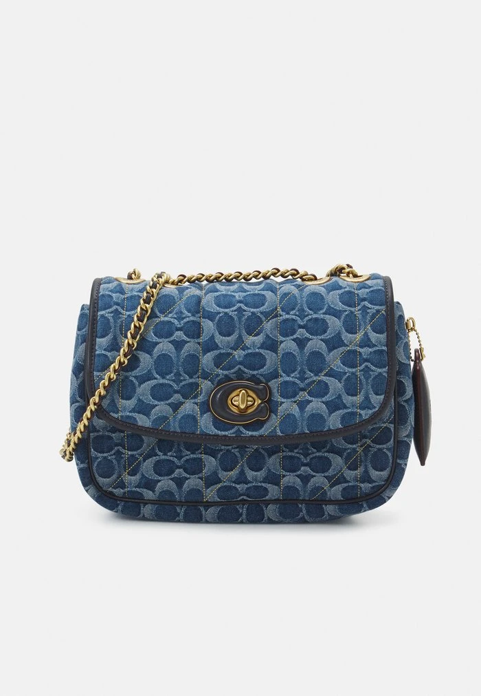 Promo ???? Coach WASHED SIGNATURE QUILTED PILLOW MADISON SHOULDER - Across Body Bag - Indigo Midnight Navy ✔️ 1 Promo ???? Coach WASHED SIGNATURE QUILTED PILLOW MADISON SHOULDER - Across Body Bag - Indigo Midnight Navy ✔️