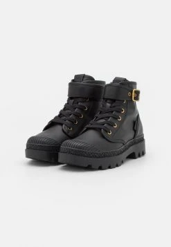 Discount ⌛ Coach TROOPER MID TOP BOOT - Lace-up Ankle ???? Boots - Black ???? 9 Discount ⌛ Coach TROOPER MID TOP BOOT - Lace-up Ankle ???? Boots - Black ???? -Coach Shop a003c5f12dc0410a99f24ab39294c052
