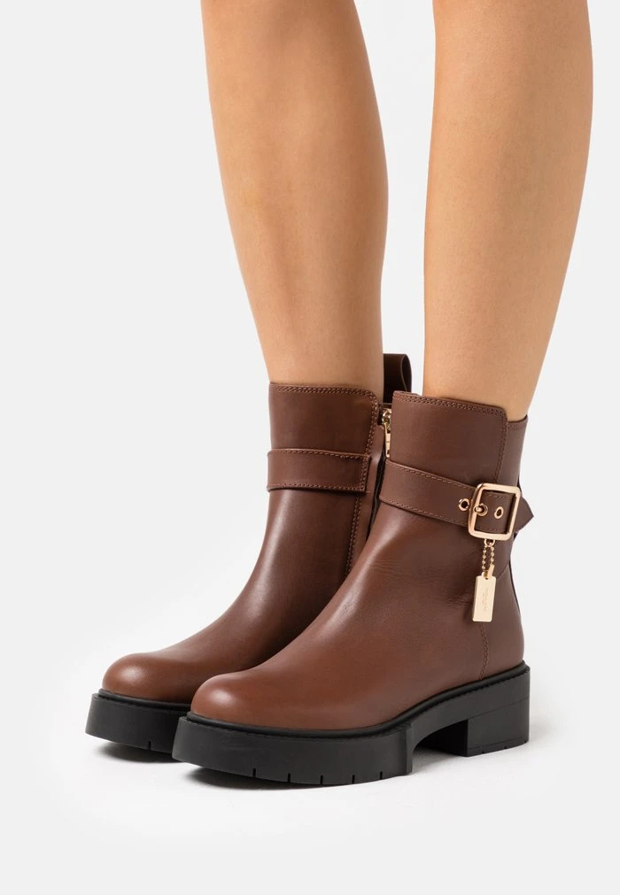 Wholesale ???? Coach LACEY BOOTIE - Classic Ankle ???? Boots - Dark Saddle ???? 1 Wholesale ???? Coach LACEY BOOTIE - Classic Ankle ???? Boots - Dark Saddle ????