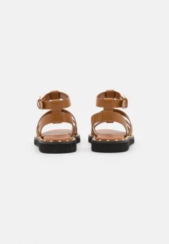 Buy ???? Coach GISELLE - ???? Sandals - Penny ???? -Coach Shop ce60d8addbb14af99f6a662b94d2c245