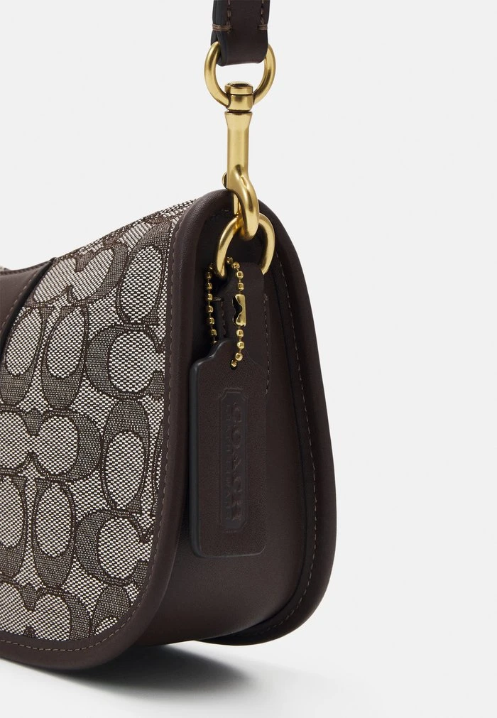 Deals ???? Coach ORIGINALS SIGNATURE SWINGER - ???? Handbag - Oak Maple ⭐ 5 Deals ???? Coach ORIGINALS SIGNATURE SWINGER - ???? Handbag - Oak Maple ⭐ - Image 5