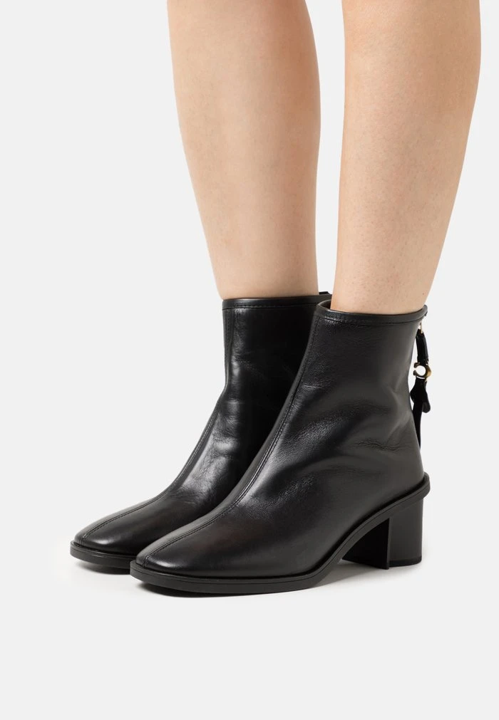 Flash Sale ???? Coach GABI BOOTIE - Classic Ankle ???? Boots - Black ???? 1 Flash Sale ???? Coach GABI BOOTIE - Classic Ankle ???? Boots - Black ????