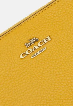 Hot Sale ???? Coach POLISHED SMALL WRISTLET - Clutch - Buttercup ???? 9 Hot Sale ???? Coach POLISHED SMALL WRISTLET - Clutch - Buttercup ???? -Coach Shop df8eee2a29fe4c6d80df19013b9e7a5b