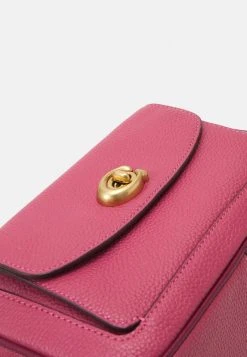 New ⭐ Coach WILLOW CAMERA ADJUSTABLE CROSSBODY - Across Body Bag - Rouge Multi ???? -Coach Shop fc1953d4db784f6a87ca6222c40bcf51